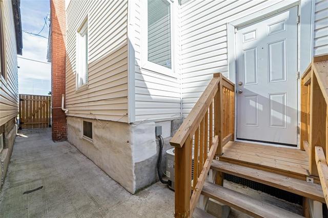lower - 140 Sanford Avenue N, Condo with 1 bedrooms, 1 bathrooms and null parking in Hamilton ON | Image 2