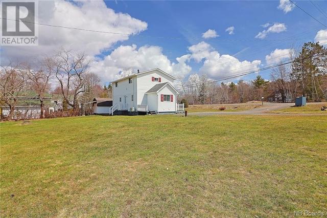 62 Branch Road, House detached with 2 bedrooms, 2 bathrooms and null parking in Burton NB | Image 36