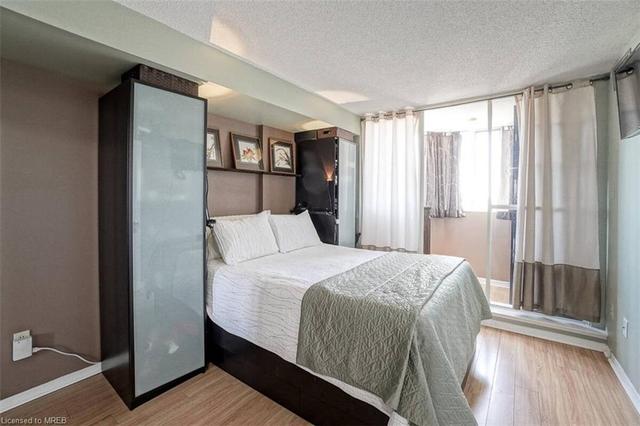 601 - 400 Webb Drive, House attached with 2 bedrooms, 1 bathrooms and 1 parking in Mississauga ON | Image 25