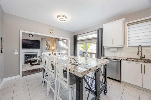 204 Learmont Ave, House detached with 4 bedrooms, 4 bathrooms and 4 parking in Caledon ON | Image 2