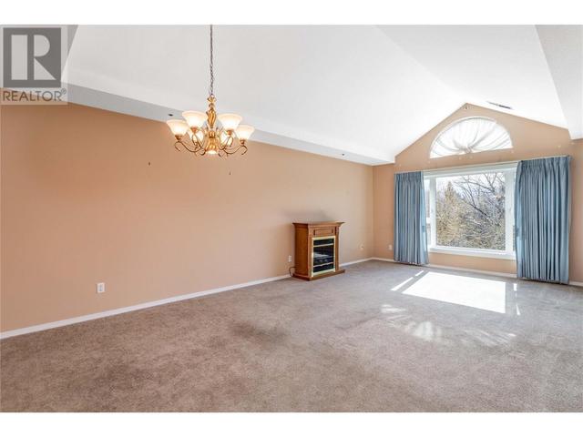 301 - 1045 Sutherland Avenue, Condo with 2 bedrooms, 2 bathrooms and 1 parking in Kelowna BC | Image 10