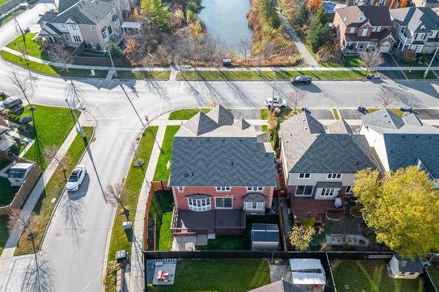 675 Sandiford Dr, House detached with 4 bedrooms, 3 bathrooms and 4 parking in Whitchurch Stouffville ON | Image 31