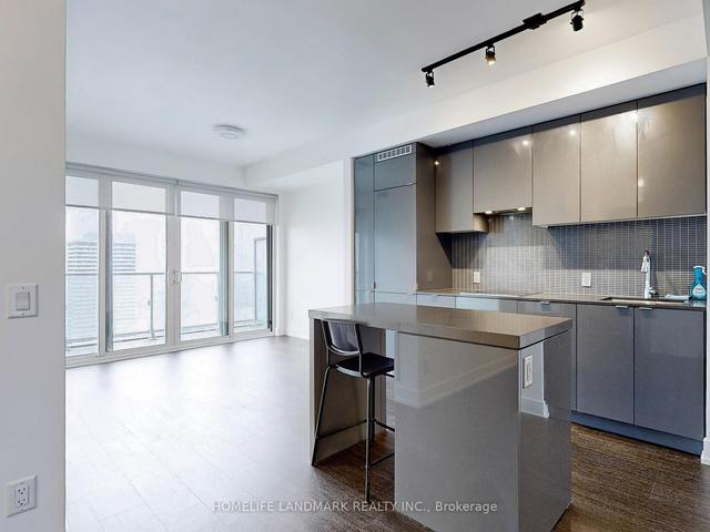 3806 - 7 Grenville St, Condo with 1 bedrooms, 1 bathrooms and 0 parking in Toronto ON | Image 24