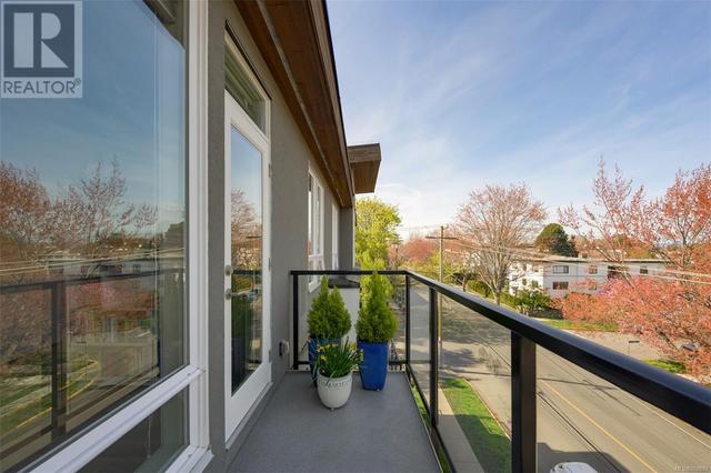 402 - 300 Michigan St, Condo with 1 bedrooms, 1 bathrooms and 1 parking in Victoria BC | Image 20