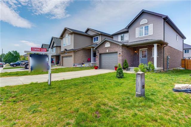 2657 Asima Drive, House detached with 3 bedrooms, 2 bathrooms and 3 parking in London ON | Image 3