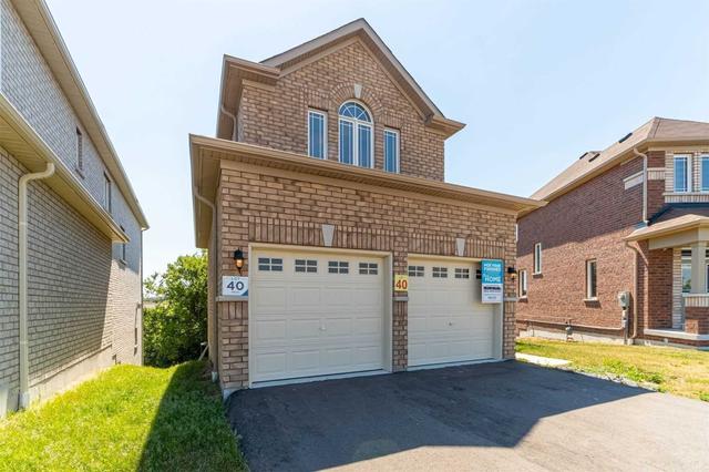 9 Highgrove Crt, House detached with 4 bedrooms, 3 bathrooms and 4 parking in Whitby ON | Image 12