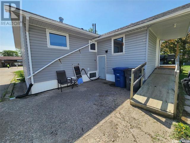 720 Stella Street, House detached with 3 bedrooms, 1 bathrooms and null parking in Grenfell SK | Image 8