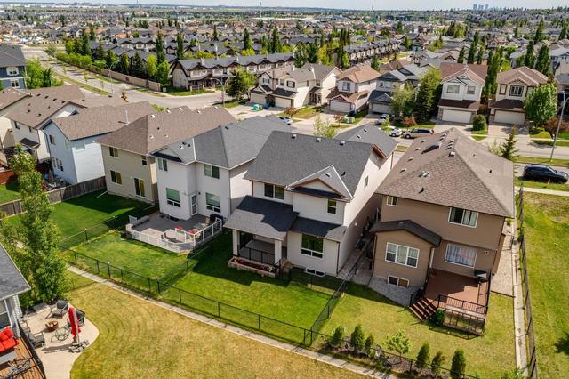 40 Panatella Gate Nw, House detached with 5 bedrooms, 3 bathrooms and 4 parking in Calgary AB | Image 47