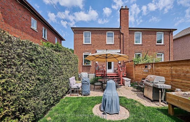 111 Park St, House semidetached with 3 bedrooms, 2 bathrooms and 1 parking in Toronto ON | Image 25