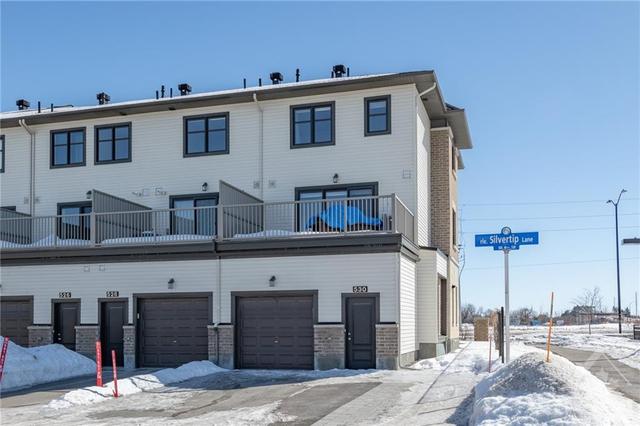 530 Silvertip Lane, Townhouse with 3 bedrooms, 3 bathrooms and 4 parking in Ottawa ON | Image 30