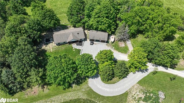 446 Medonte 2 Sideroad, House detached with 5 bedrooms, 2 bathrooms and 13 parking in Oro Medonte ON | Image 17
