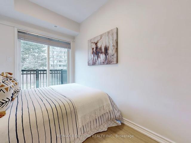 231 - 15 Coneflower Cres E, Townhouse with 2 bedrooms, 1 bathrooms and 1 parking in Toronto ON | Image 11