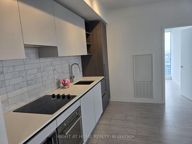 4302 - 55 Mercer St, Condo with 3 bedrooms, 2 bathrooms and 0 parking in Toronto ON | Image 39