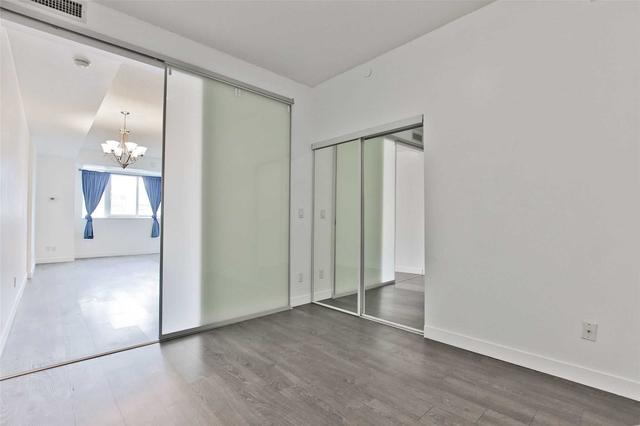 204 - 2055 Danforth Ave, Condo with 2 bedrooms, 2 bathrooms and 1 parking in Toronto ON | Image 9
