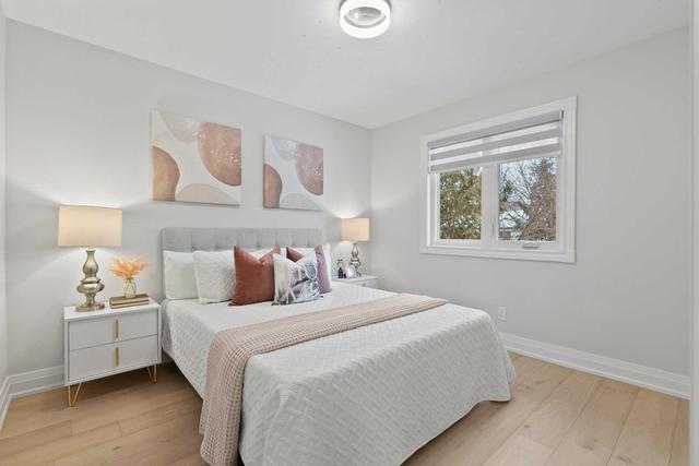 5 D'albret Cres, House detached with 4 bedrooms, 5 bathrooms and 5 parking in Toronto ON | Image 11