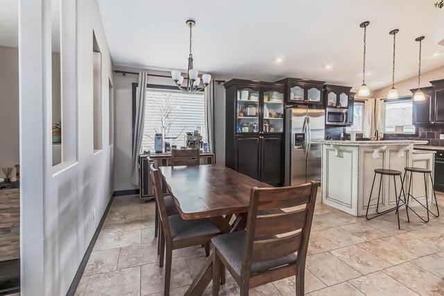 566 Edinburgh Road W, House detached with 3 bedrooms, 3 bathrooms and 4 parking in Lethbridge AB | Image 8