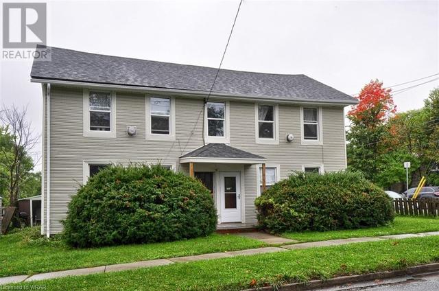 27 Dublin Street S, House other with 5 bedrooms, 4 bathrooms and 4 parking in Guelph ON | Image 2