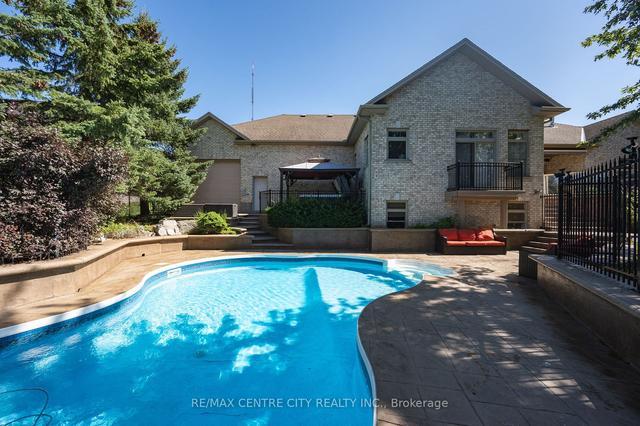 1619 Westdel Bourne Rd S, House detached with 4 bedrooms, 3 bathrooms and 12 parking in London ON | Image 26
