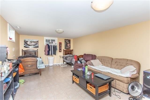 372 Grantham Ave, House detached with 3 bedrooms, 2 bathrooms and 4 parking in St. Catharines ON | Image 16