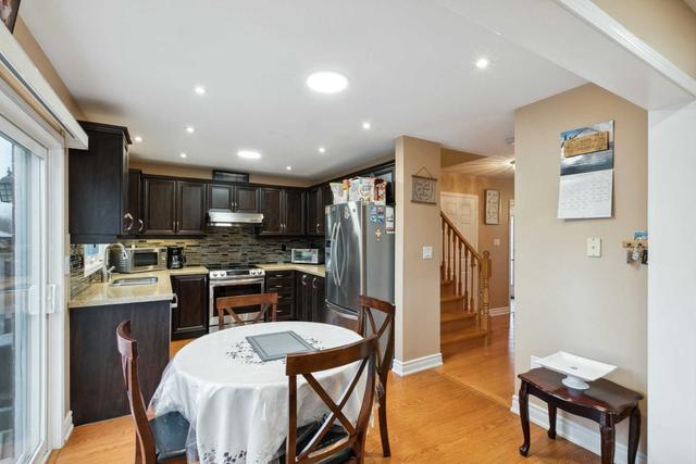 88 Meandering Tr, House detached with 3 bedrooms, 4 bathrooms and 3 parking in Toronto ON | Image 14