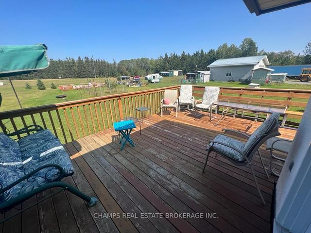 2528 Dawson Rd, House detached with 3 bedrooms, 2 bathrooms and 50 parking in Thunder Bay ON | Image 5
