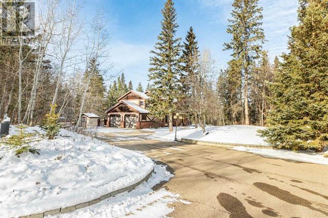 310, - 27475 Township Road 380, House detached with 5 bedrooms, 3 bathrooms and 4 parking in Red Deer County AB | Image 2