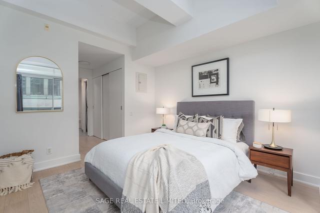 705 - 233 Carlaw Ave, Condo with 2 bedrooms, 1 bathrooms and 1 parking in Toronto ON | Image 4