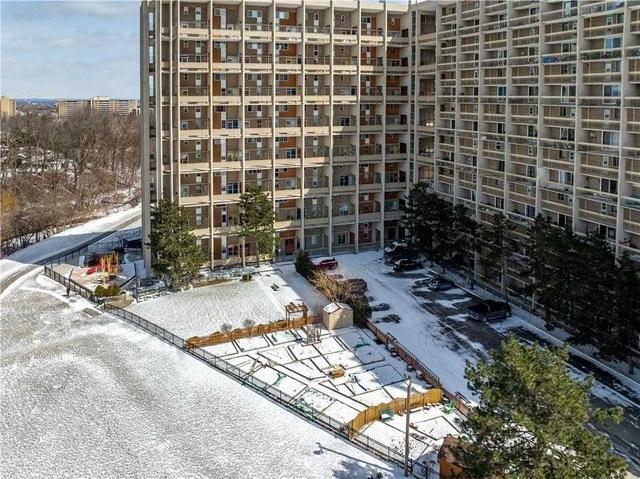 717 - 350 Quigley Rd, Condo with 3 bedrooms, 1 bathrooms and 1 parking in Hamilton ON | Image 30