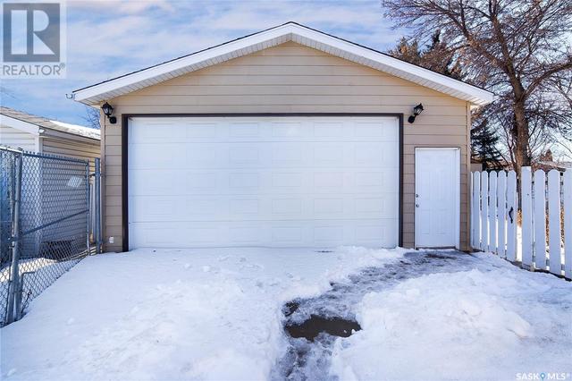 3435 Fairlight Drive, House detached with 6 bedrooms, 2 bathrooms and null parking in Saskatoon SK | Image 36