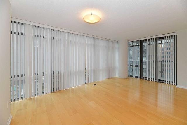 708 - 37 Grosvenor St, Condo with 1 bedrooms, 1 bathrooms and 0 parking in Toronto ON | Image 16