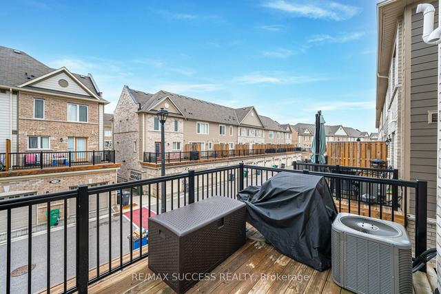 106 - 1 Beckenrose Crt W, Townhouse with 2 bedrooms, 3 bathrooms and 2 parking in Brampton ON | Image 9