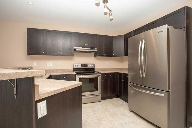 2306 Yellowbirch Way, House detached with 3 bedrooms, 3 bathrooms and 4 parking in London ON | Image 8
