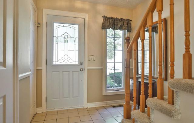 52 Heathcliffe Sq, Townhouse with 3 bedrooms, 3 bathrooms and 2 parking in Brampton ON | Image 23