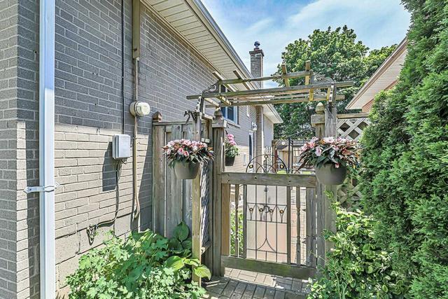 396 Wenlock Ave, House detached with 3 bedrooms, 2 bathrooms and 7 parking in Richmond Hill ON | Image 24