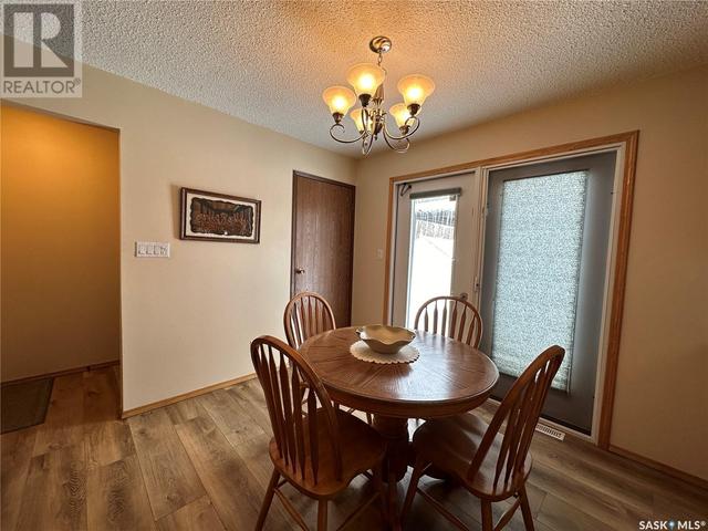 403 2nd Street Ne, House detached with 4 bedrooms, 3 bathrooms and null parking in Watson SK | Image 7