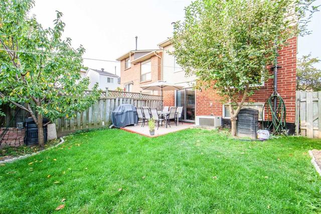 63 Scunthorpe Rd, House detached with 3 bedrooms, 3 bathrooms and 3 parking in Toronto ON | Image 20