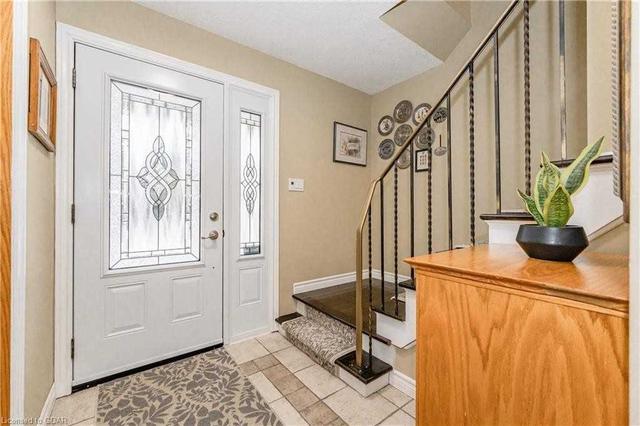 32 Rickson Ave, House detached with 3 bedrooms, 3 bathrooms and 5 parking in Guelph ON | Image 34