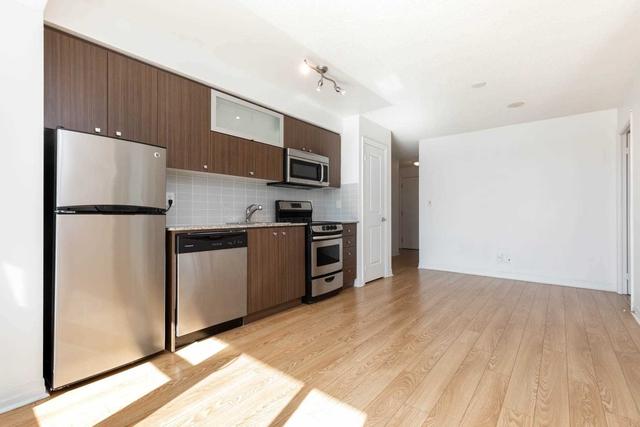 701 - 2015 Sheppard Ave E, Condo with 1 bedrooms, 1 bathrooms and 1 parking in Toronto ON | Image 13