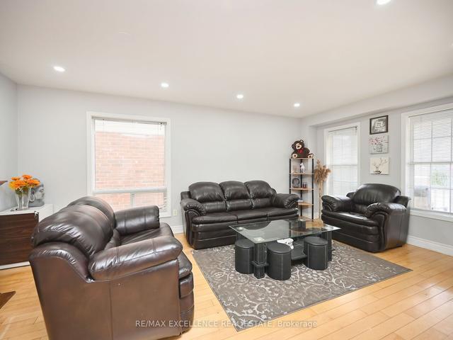 951 Donnelly St, House detached with 4 bedrooms, 4 bathrooms and 4 parking in Milton ON | Image 37