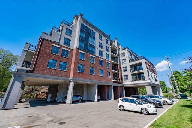 205 - 34 Plains Rd E, Condo with 2 bedrooms, 2 bathrooms and 2 parking in Burlington ON | Image 21