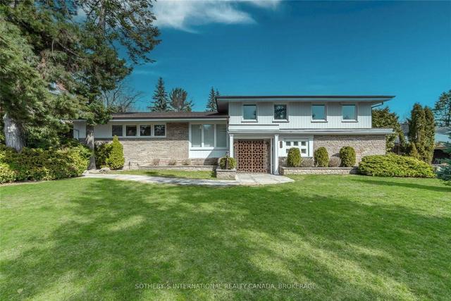 6 Country Club Dr, House detached with 4 bedrooms, 3 bathrooms and 10 parking in Toronto ON | Image 1