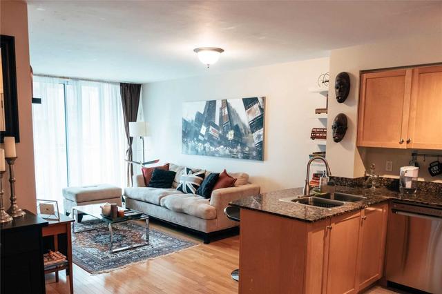 863 - 313 Richmond St E, Condo with 2 bedrooms, 2 bathrooms and 0 parking in Toronto ON | Image 8