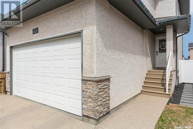 5101 Aerial Crescent, House detached with 4 bedrooms, 4 bathrooms and null parking in Regina SK | Image 2