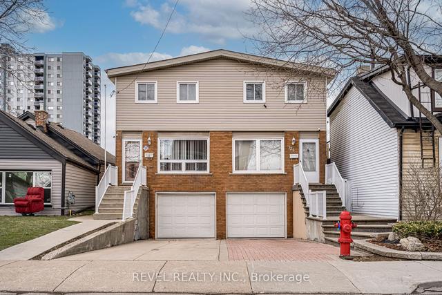 133 West Ave N, House semidetached with 3 bedrooms, 2 bathrooms and 4 parking in Hamilton ON | Image 1