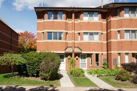 th. 7 - 2472 Eglinton Ave E, Townhouse with 4 bedrooms, 4 bathrooms and 2 parking in Toronto ON | Image 1