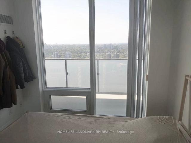 4707 - 1080 Bay St, Condo with 1 bedrooms, 1 bathrooms and 1 parking in Toronto ON | Image 14