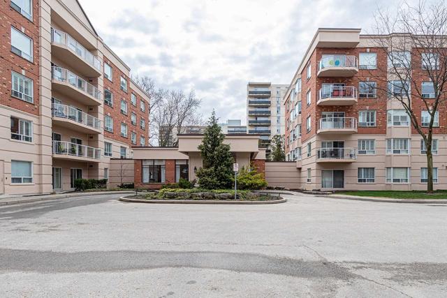 202 - 5188 Lakeshore Rd, Condo with 2 bedrooms, 2 bathrooms and 1 parking in Burlington ON | Image 26