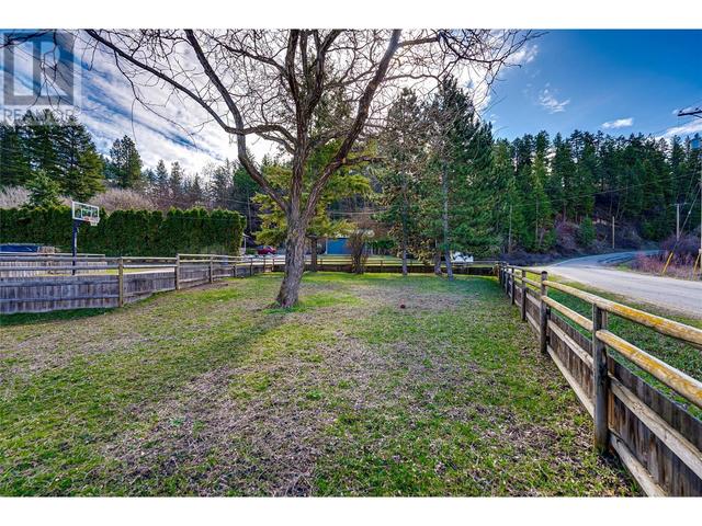4574 Larkin X Road, House detached with 5 bedrooms, 3 bathrooms and 6 parking in Spallumcheen BC | Image 45