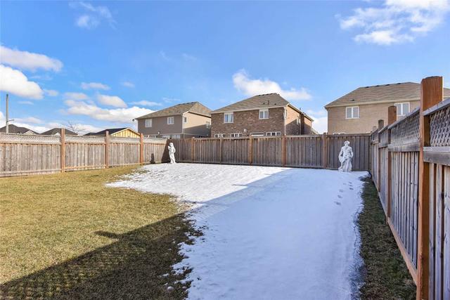 41 Burgess Cres, House detached with 4 bedrooms, 4 bathrooms and 4 parking in Brantford ON | Image 35