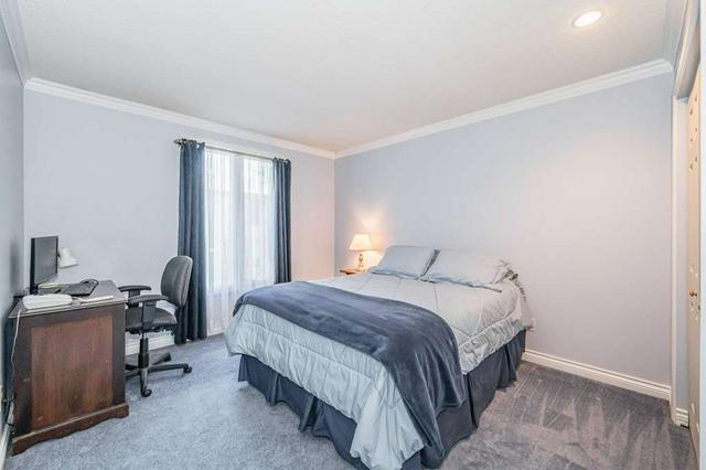63 Janefield Ave, Townhouse with 3 bedrooms, 3 bathrooms and 3 parking in Guelph ON | Image 20